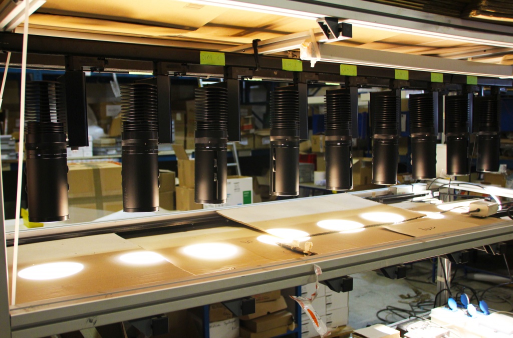SPX Lighting réalise notamment les éclairages de la Bibliothèque nationale de France.