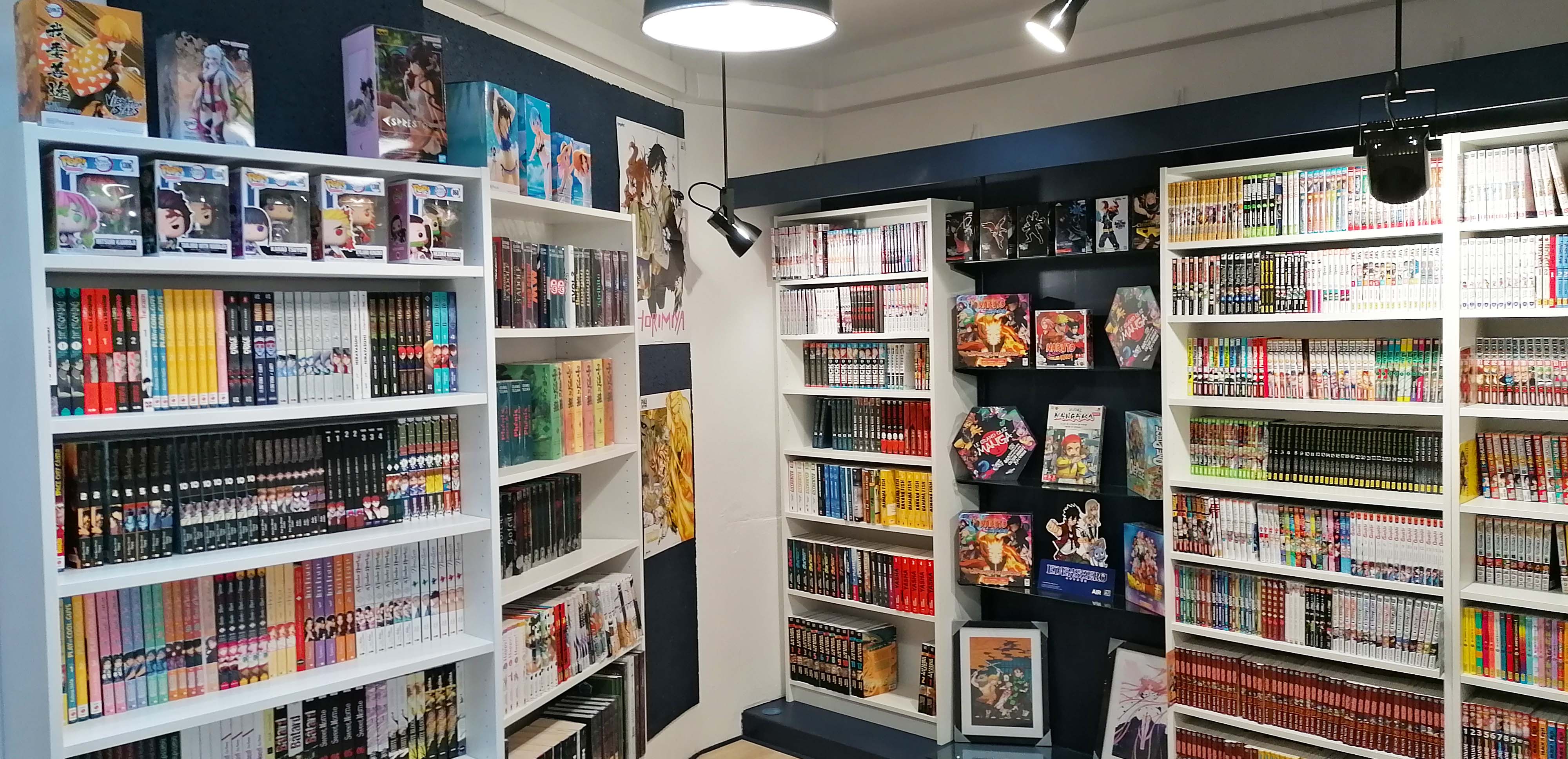 Intérieur boutique Le Paradis du Manga
