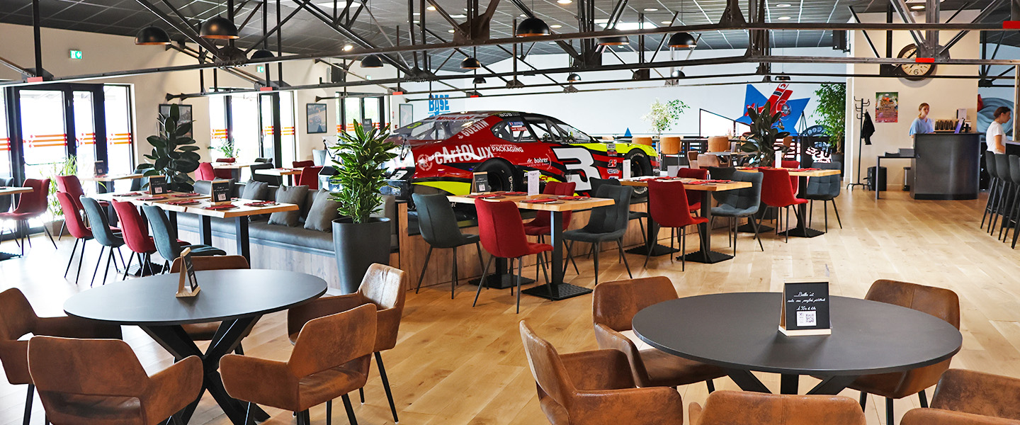 Base US Karting bar-restaurant le V8