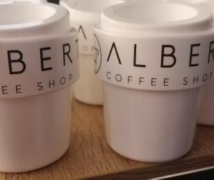 Albert coffee shop tasses